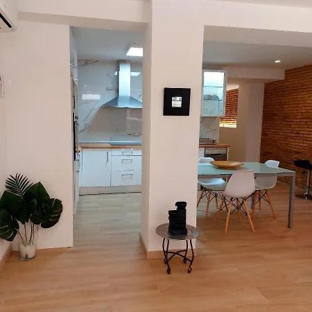 Apartment Hanna's House